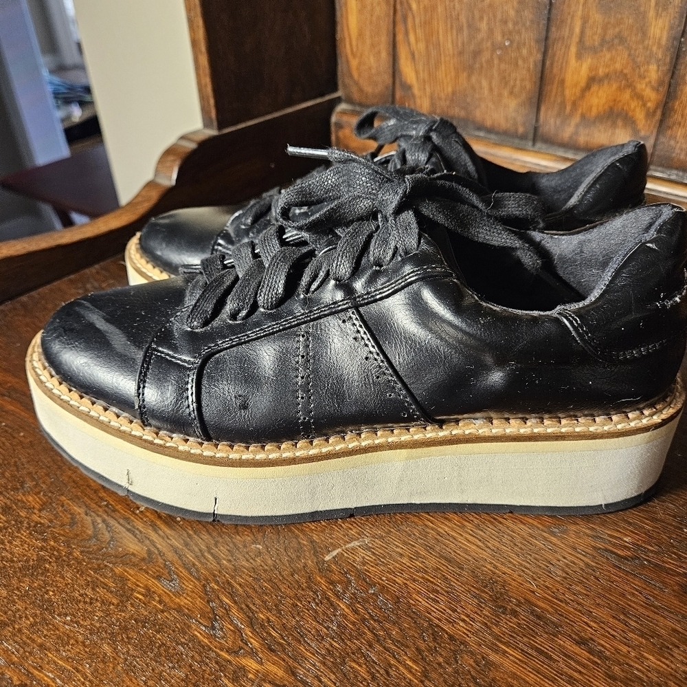 Shu Shop platform shoe size 9. - Picture 7 of 16
